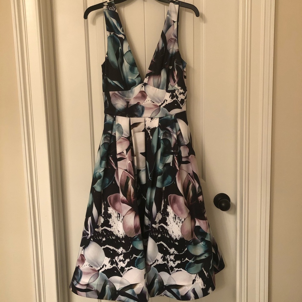 Bebe dress